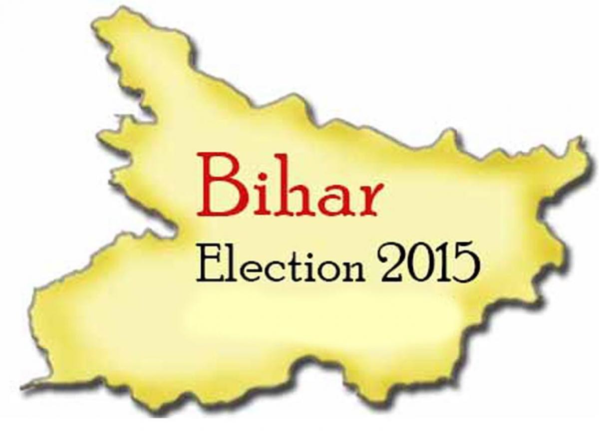 Bihar polls: Authorities seize large amount of cash, liquor, gold